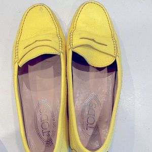 Yellow leather TOD'S Gommini Driver Penny Loafers